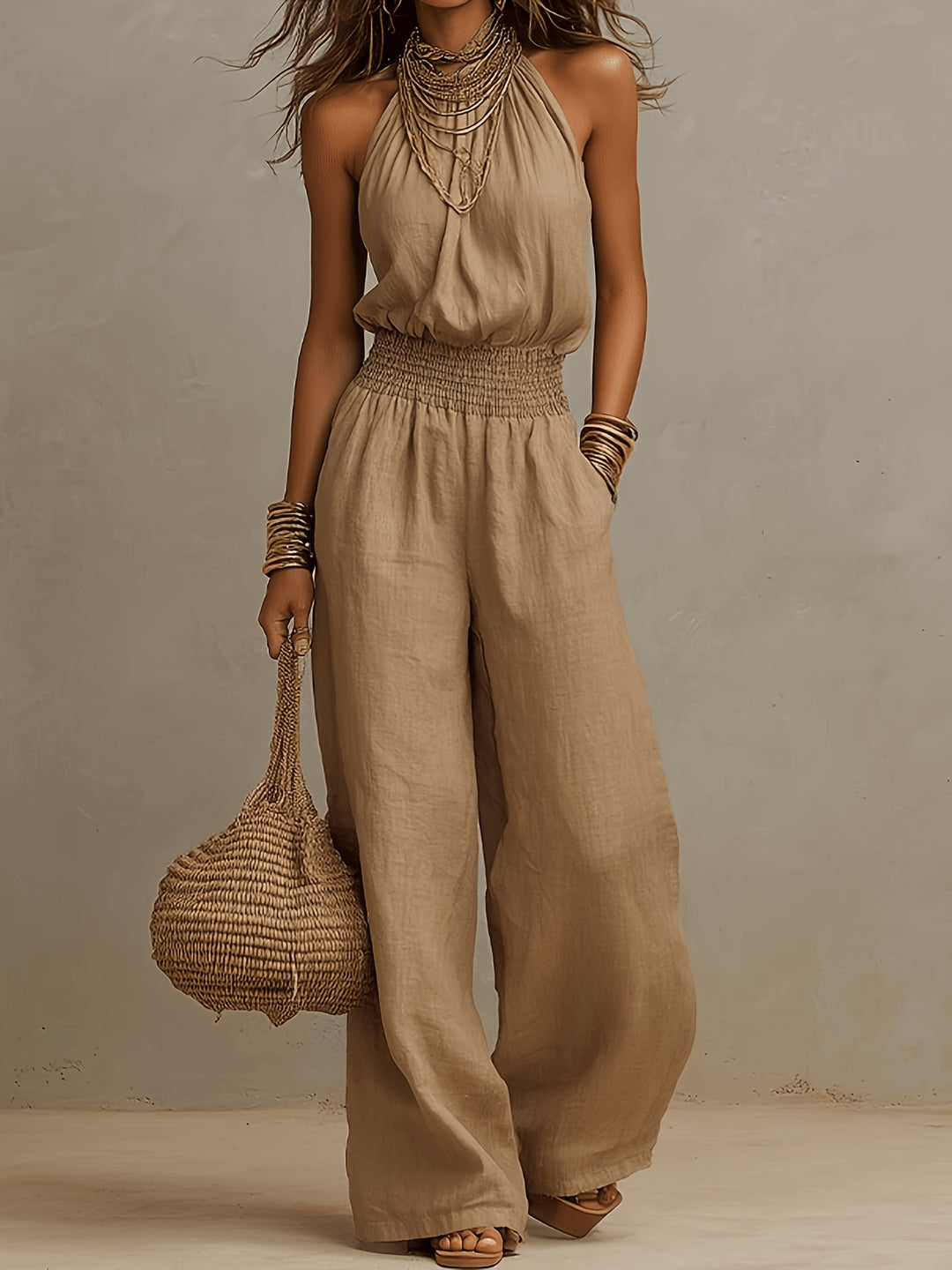 Damen Overall mit Neckholder | Weite Hosenbeine