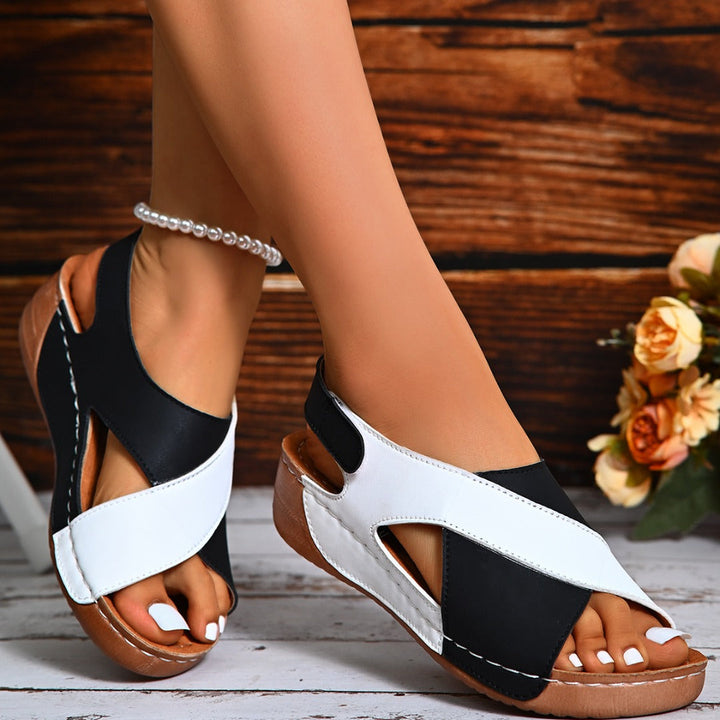Women's Orthopedic Sandals with Cross Strap | Casual