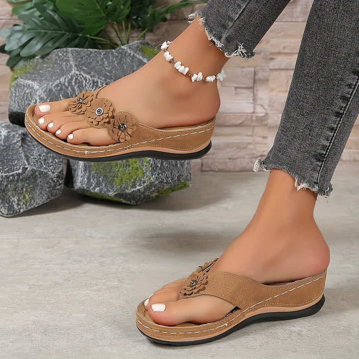 Damen Flip-Flops mit Blumenmuster | Bequem