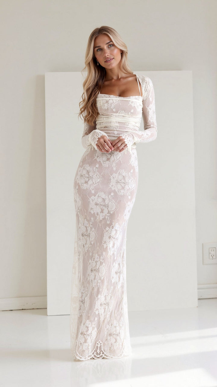 Vestido Feminino com Corpete de Renda | Longo