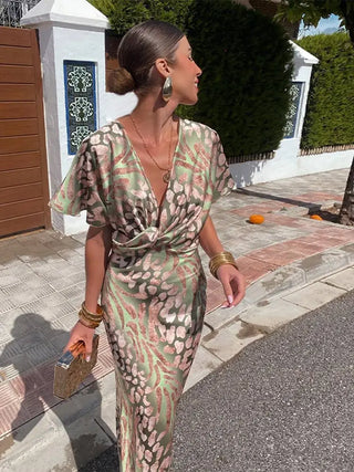 Elegancka sukienka kopertowa dla kobiet | Midi