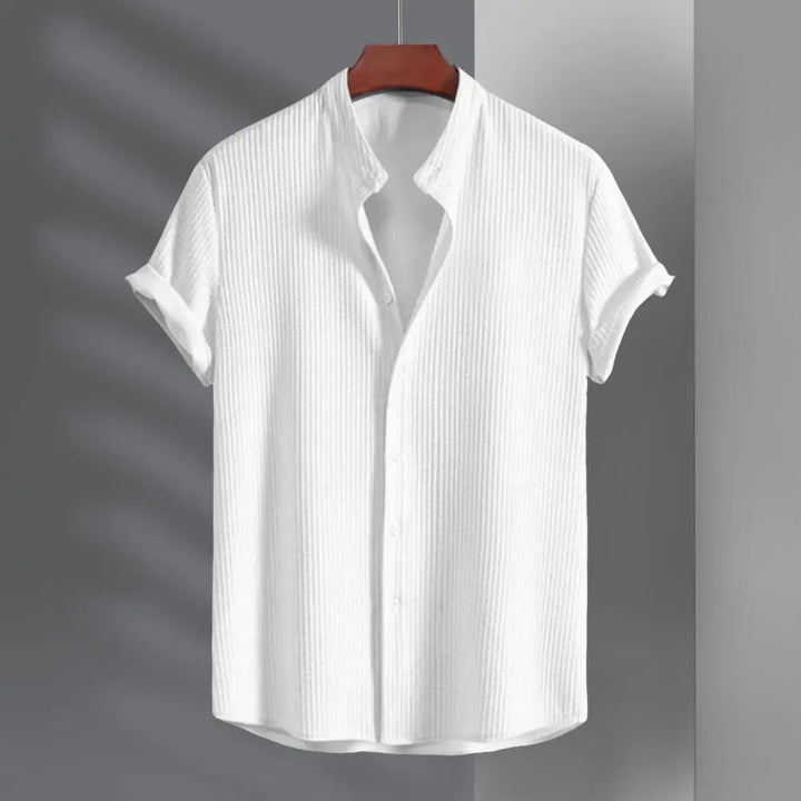Herren Kurzarmhemd mit Knöpfen | Modern