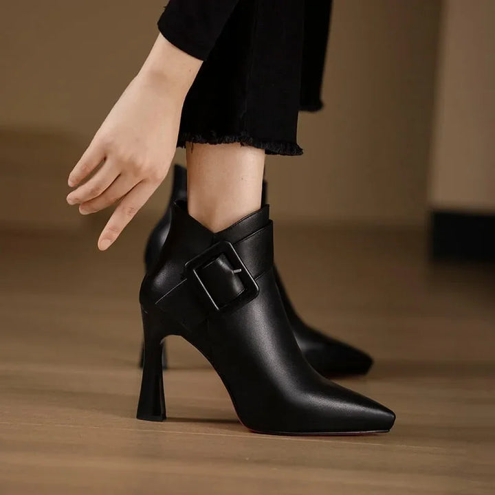 Bota Feminina de Salto Alto | Tornozelo