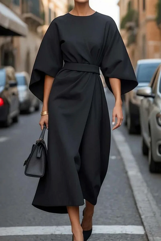 Sukienka z kimono rękawami z paskiem dla kobiet | Midi