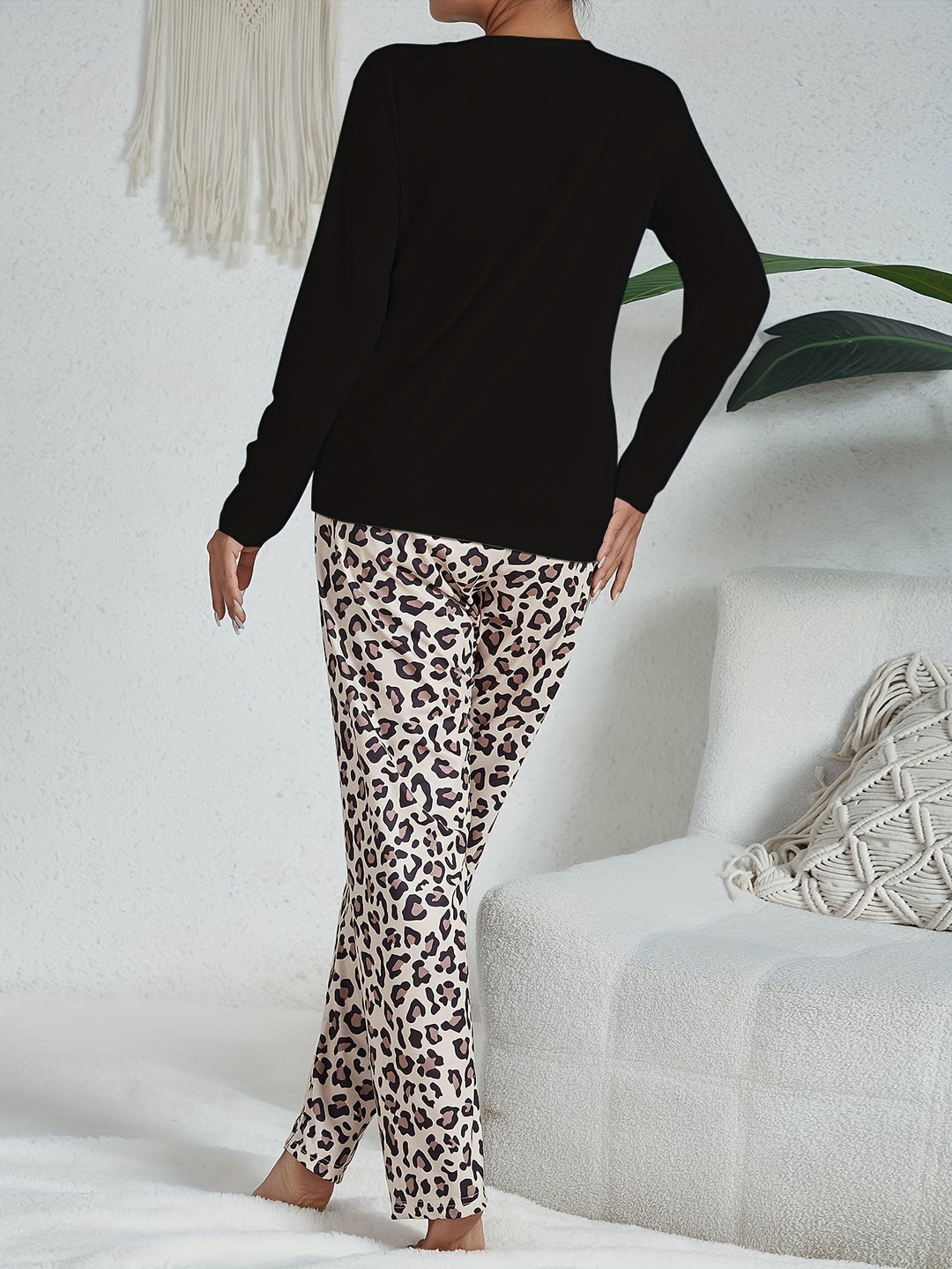 Damen Set Pyjama mit Leopardenmuster | Nachtwäsche und Hauskleidung