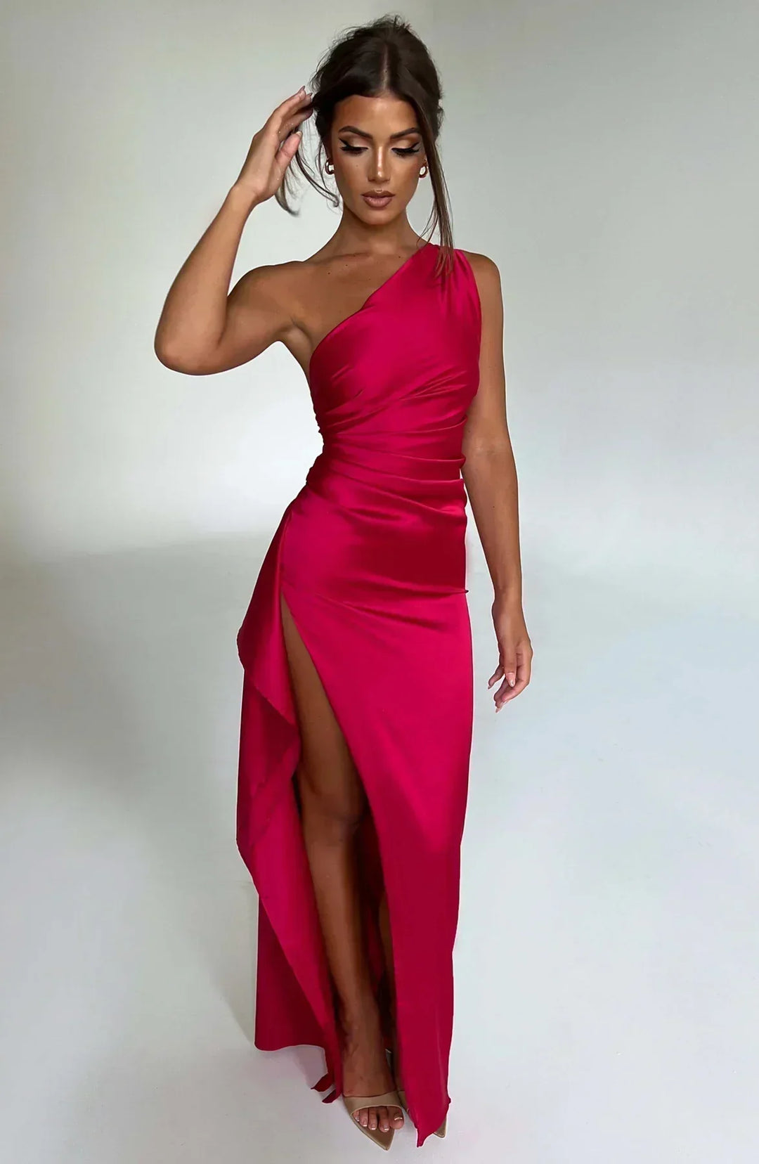 Damen Abendkleid mit einem Schulterriemen | Maxi