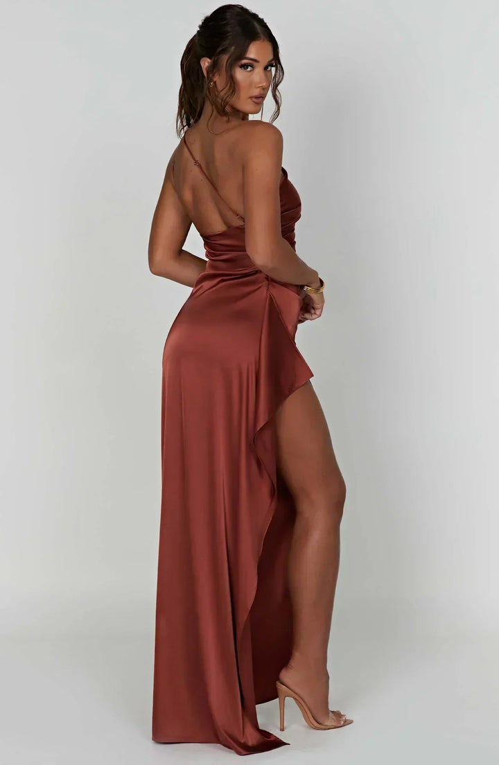 Damen Abendkleid mit einem Schulterriemen | Maxi
