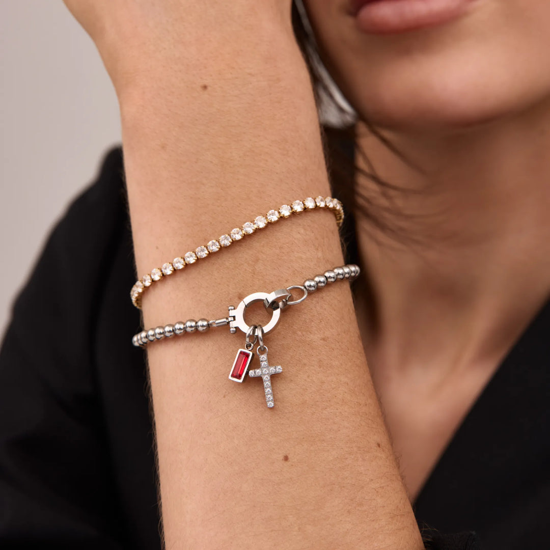 Damenarmband mit Anhängern | Perlenarmband