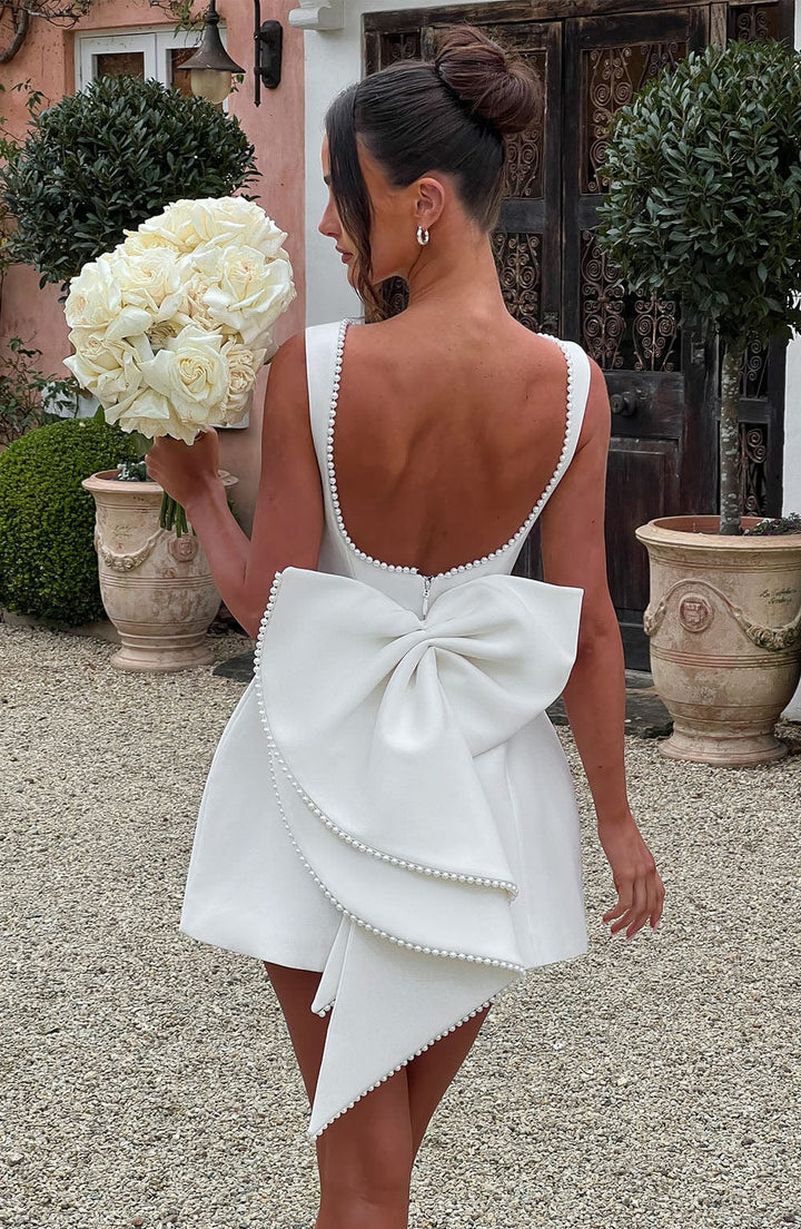 Damen Hochzeitskleid mit Schleife am Rücken | Mini